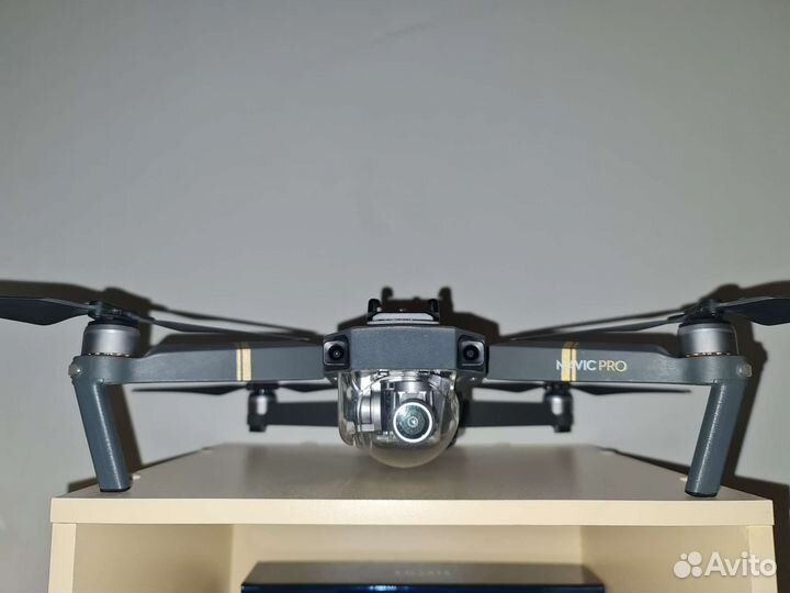 Квадрокоптер dji mavic pro