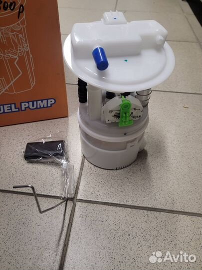 Насос топливный (в сборе) 2.0 renault duster