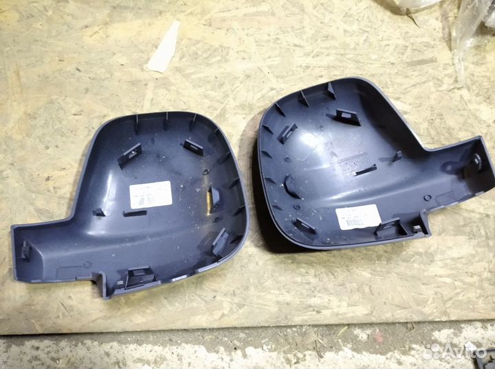 Накладка на зеркало Citroen Berlingo