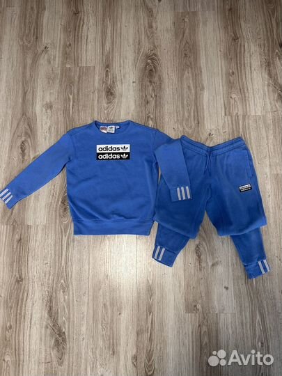 Спортивный костюм adidas 128