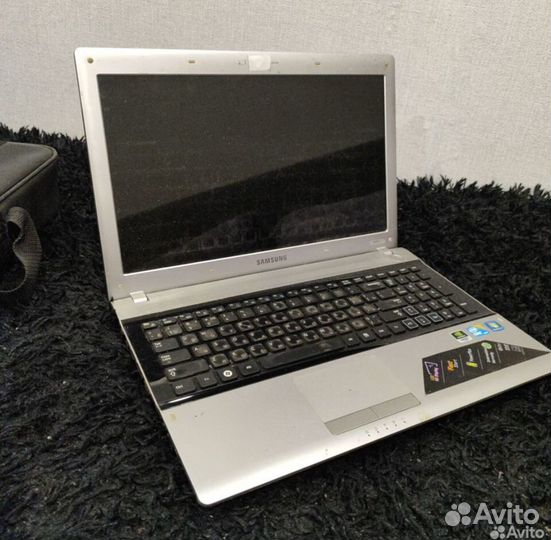 Ноутбук Samsung i3 model PV -511 Дигон. 15,6