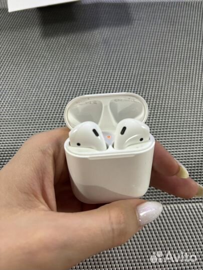 Airpods