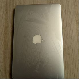 Apple macbook air 11 2011