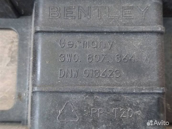 Кронштейн крепления бампера Bentley Continental