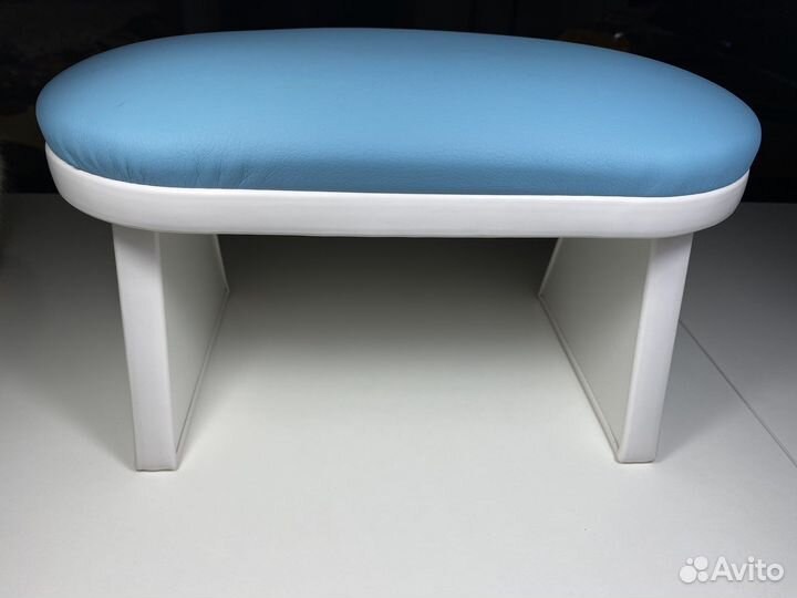 Подставка для рук маникюрная