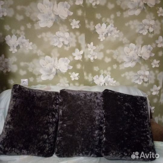 Продам диванные подушки