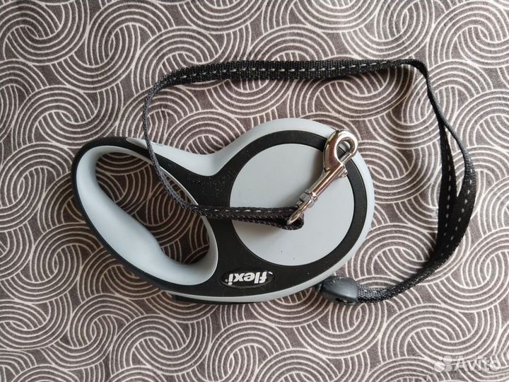 Поводок рулетка для собак flexi