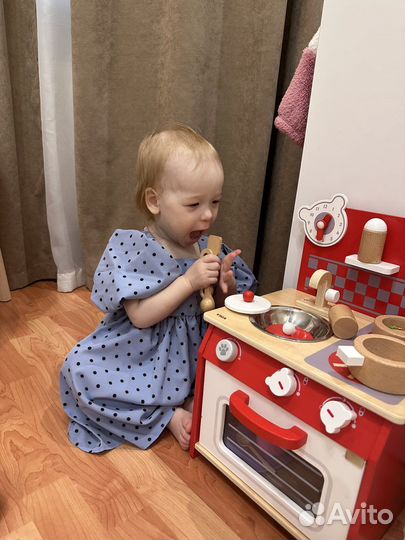 Кухня детская деревянная