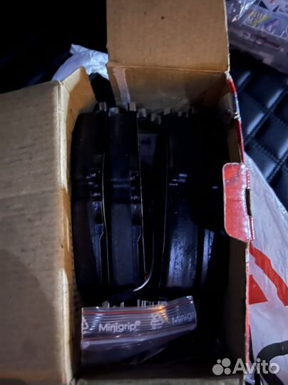 Тормозные колодки mercedes с 180