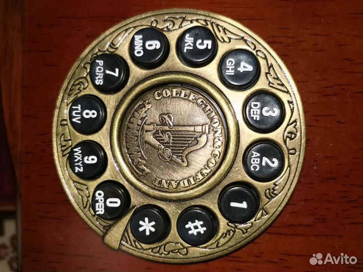 Ретро телефон