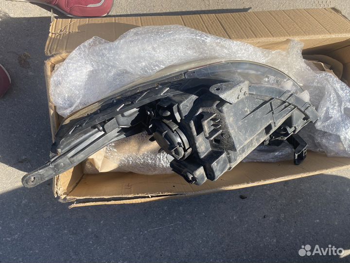 Фара передняя правая Hyundai Solaris 2011-2014