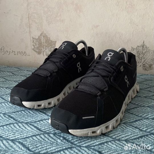 ON Running swiss engineering кроссовки беговые