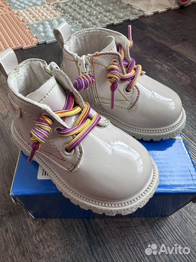 Ботинки демисезонные для девочки размер 20