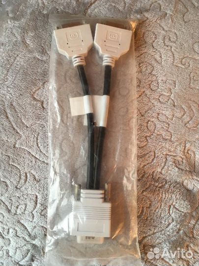 Разветвитель DVI