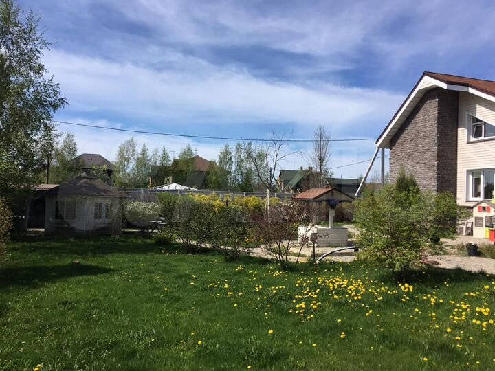 Коттедж 100 м² на участке 10 сот.