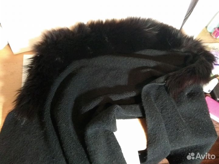 Шарф из шерсти,с натуральным мехом песца