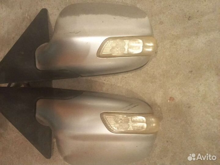 Зеркала с повторителями на Волгу 3102-31105. 2008г