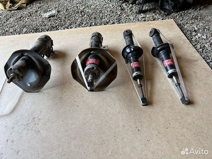 Стойки митсубиши ланцер X