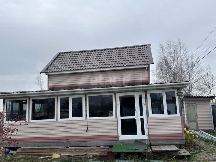 Дача 58 м² на участке 6 сот.