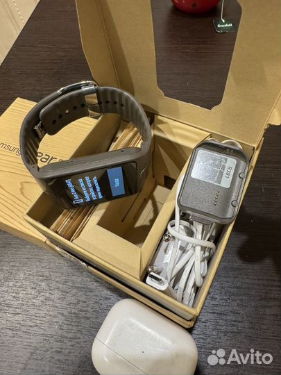 Часы Samsung gear 2 neo