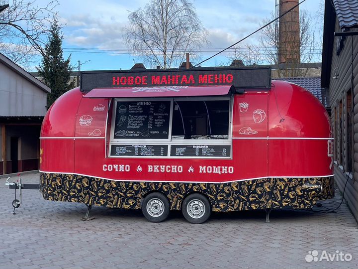 Красный Фудтрак продажа от собственника