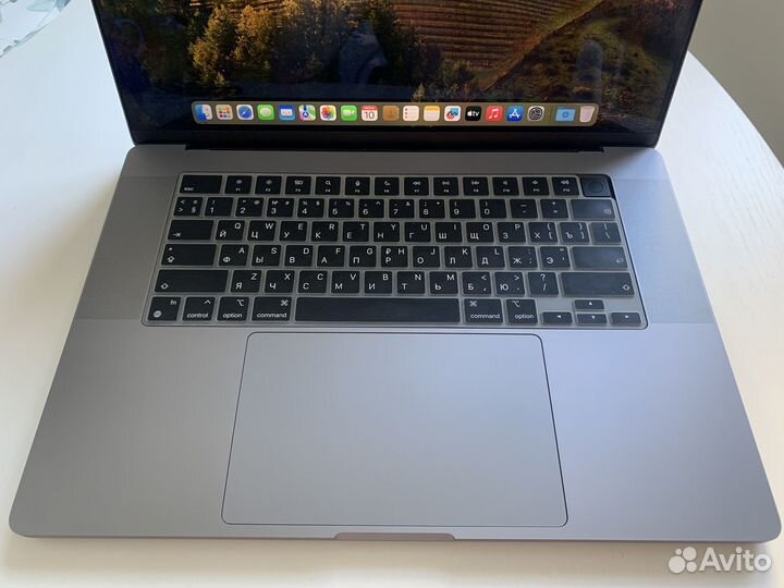 Apple MacBook Pro 16 2021 M1 Pro 16GB/500GB