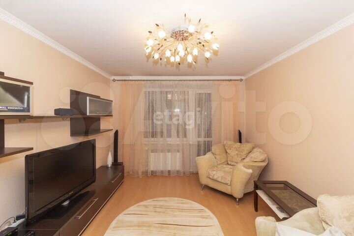 2-к. квартира, 64,5 м², 1/9 эт.