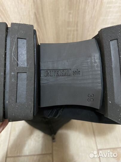 Сапоги universal sole 39 размер