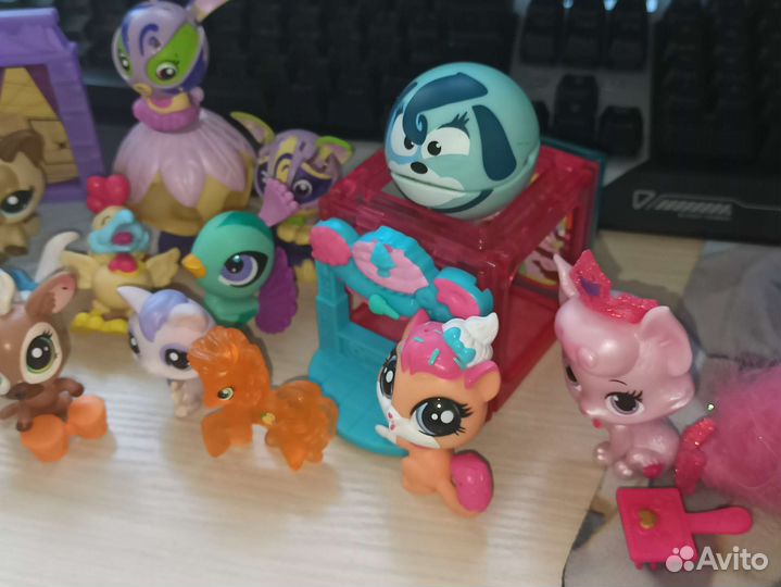Игрушки Littlest Pet Shop, пони, кошки и другие