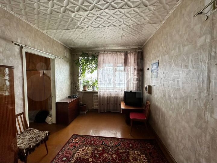 2-к. квартира, 42 м², 3/4 эт.