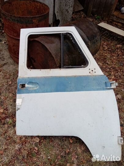 Дверь правая УАЗ буханка