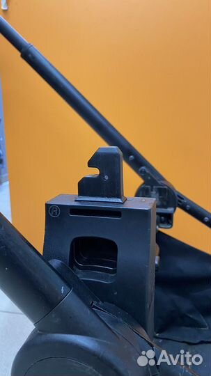 Адаптер для коляски Carello и moon левый