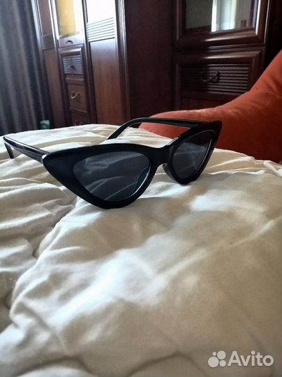 Солнцезащитные очки