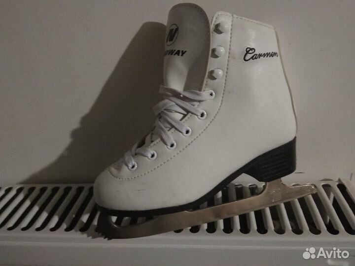 Коньки фигурные