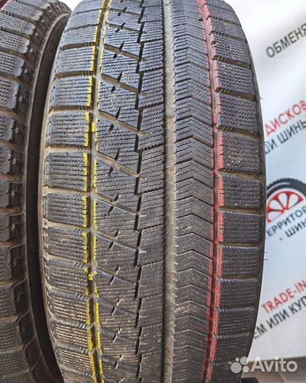 Bridgestone Blizzak VRX 215/55 R17 99H