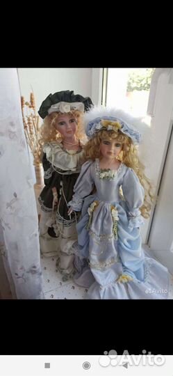 Кукла фарфоровая коллекционная