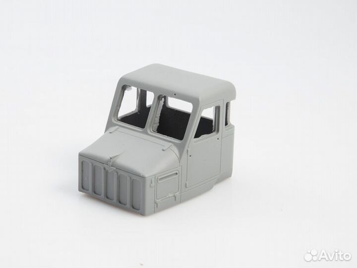 Сборная модель автомобиля AVD Models 1560AVD