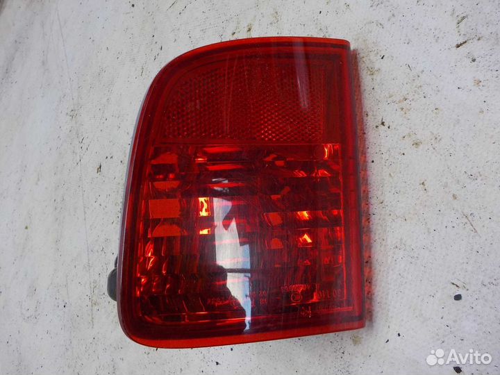 Фонарь противотуманный toyota land cruiser 200