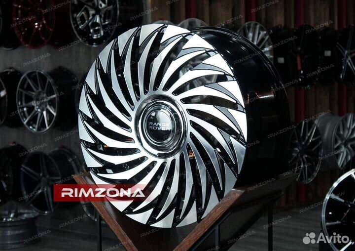 Кованые диски R21 FCF-5 на Range Rover