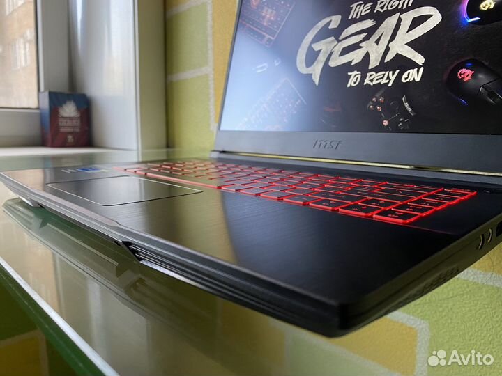 MSI Thin / Core i5-11400H / 16Gb / RTX 3050