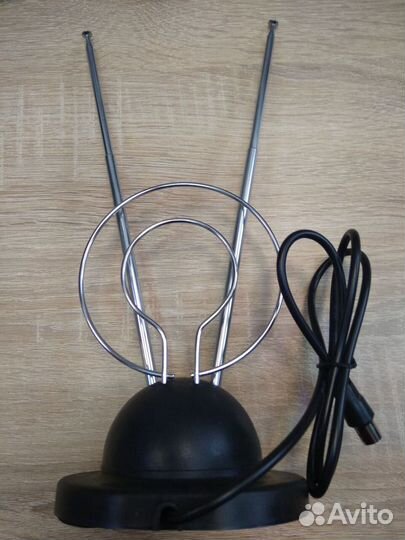 Антенна для бесплатного цифрового тв DVB-T2, новая