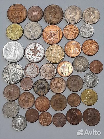 Набор иностранных монет 39 шт
