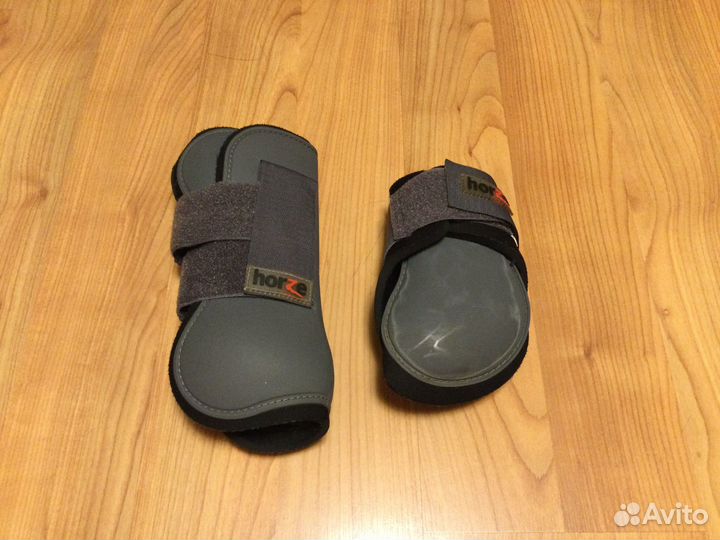 Ногавки для лошади