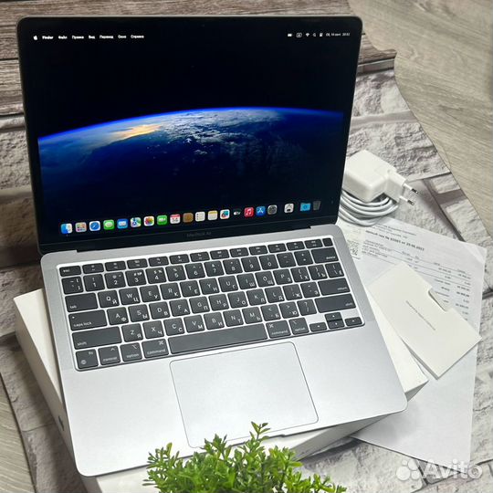 Apple MacBook Air 13 2020 M1 8/256GB