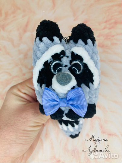 Брелок енотик