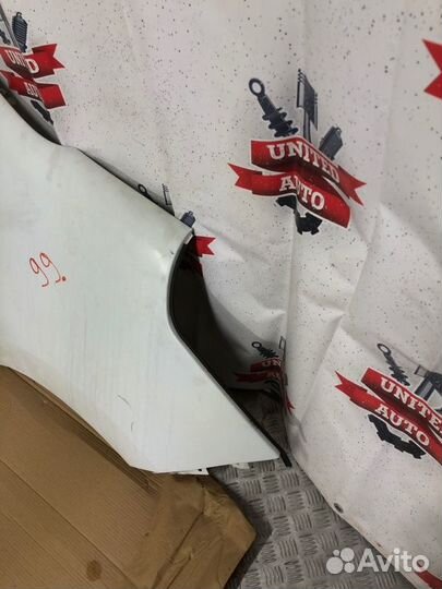 Крыло правое Renault Master 2.3crdi 2016