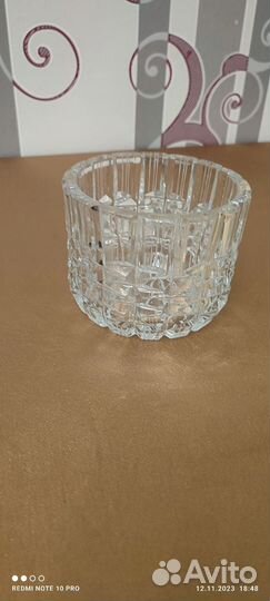 Ваза хрустальная синяя