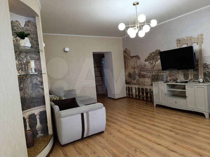 2-к. квартира, 120 м², 6/7 эт.