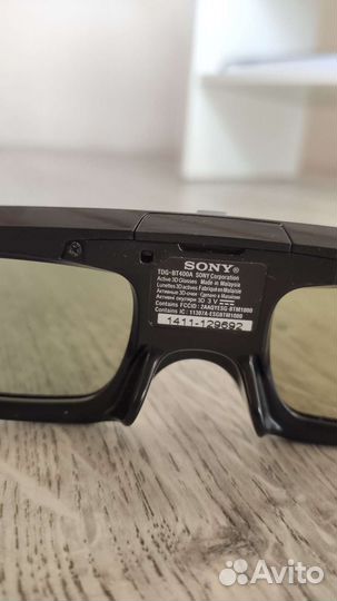 3D очки к телевизору Sony