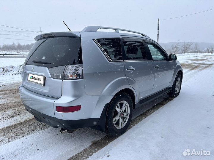 Mitsubishi Outlander 2.4 CVT, 2008, 260 000 км